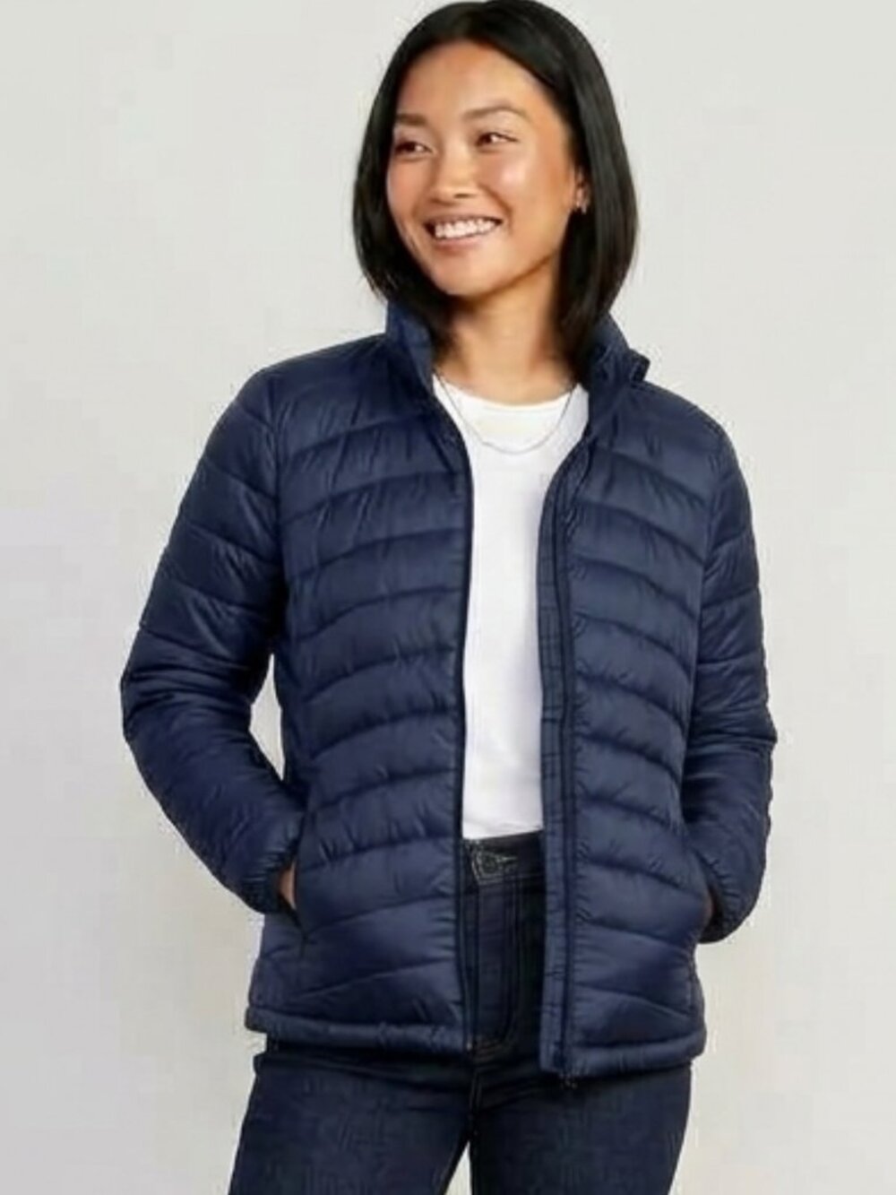 Cozy Navy Packable Puffer from Old Navy, Women's size Large